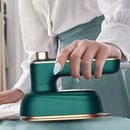 Mini Ferro de Passar Roupas a Vapor Portátil
